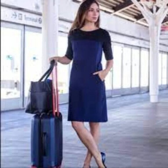 Betabrand Dresses & Skirts - Betabrand Jet-Setter Colourblock Sheath Dress Black Blue M